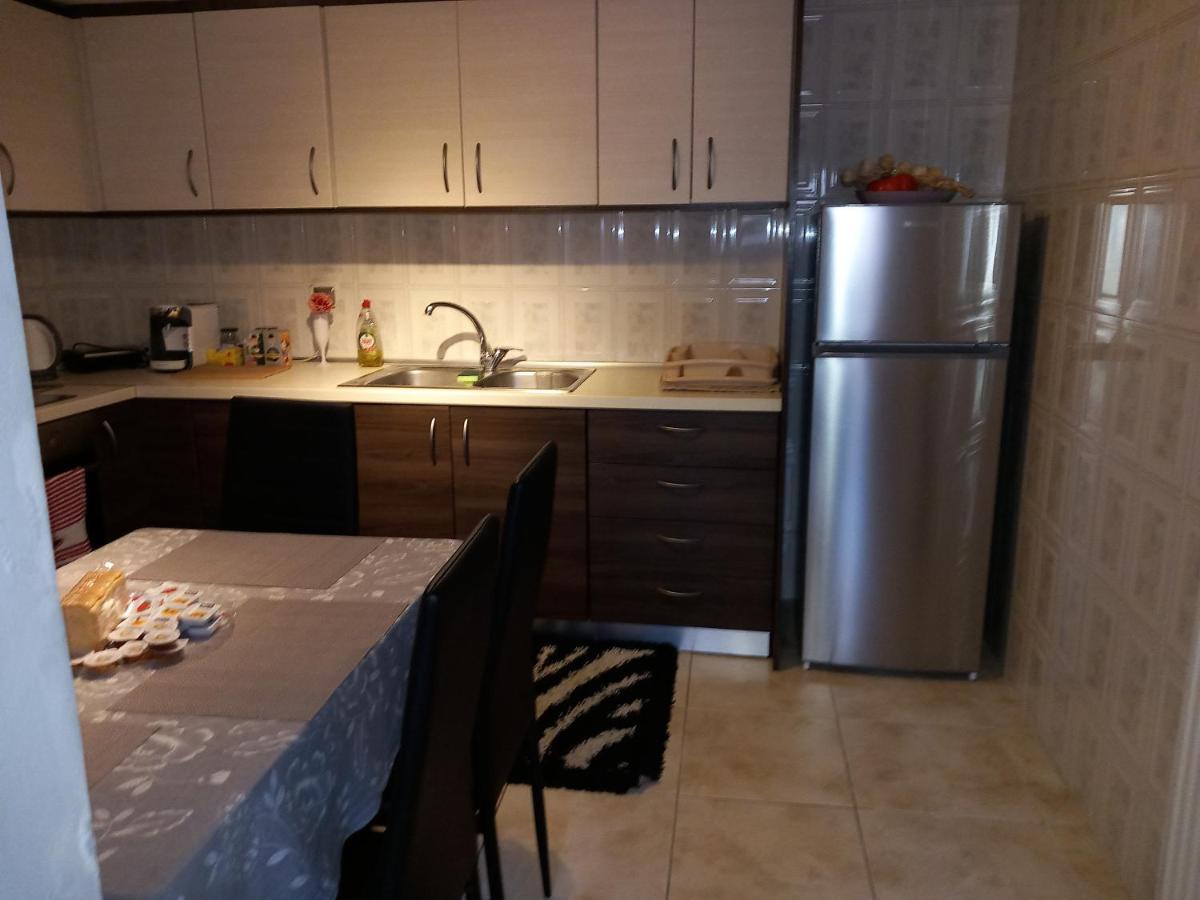 Markópoulon Airport'S Close, Cozy Flat For 6 Persons 아파트 외부 사진