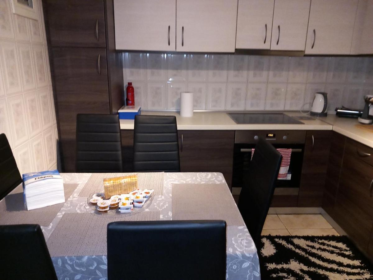 Markópoulon Airport'S Close, Cozy Flat For 6 Persons 아파트 외부 사진